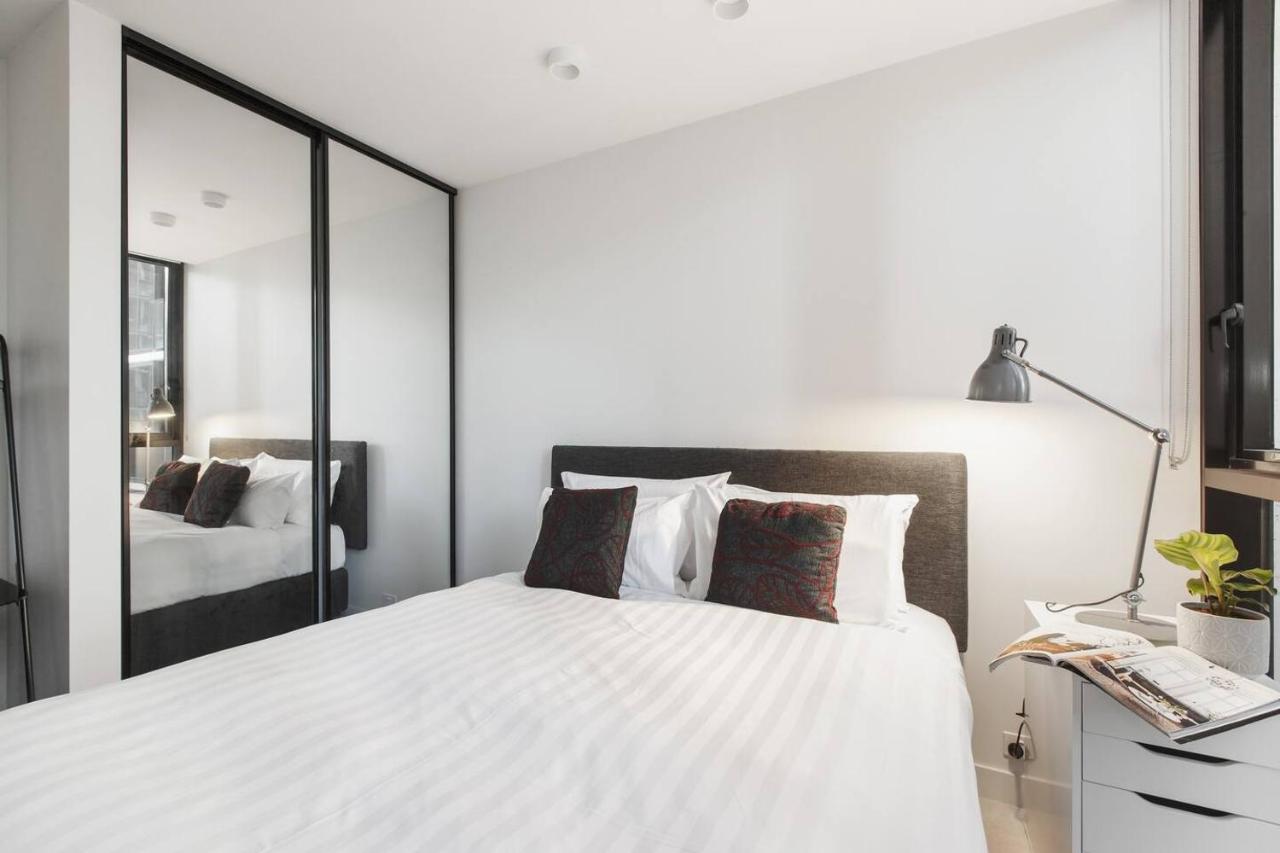 Central Sleek City Living Close To Everything Melbourne Luaran gambar