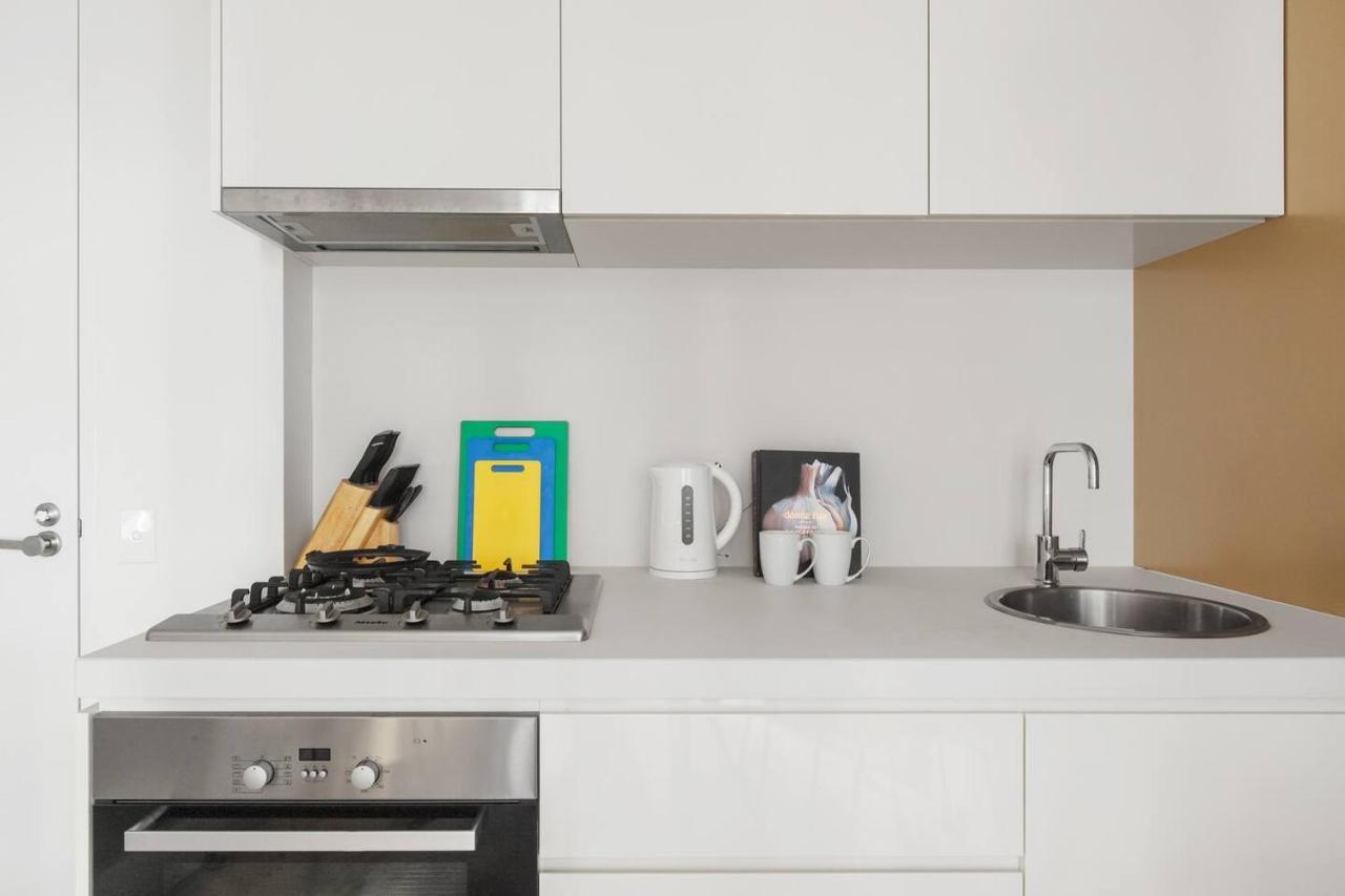 Central Sleek City Living Close To Everything Melbourne Luaran gambar