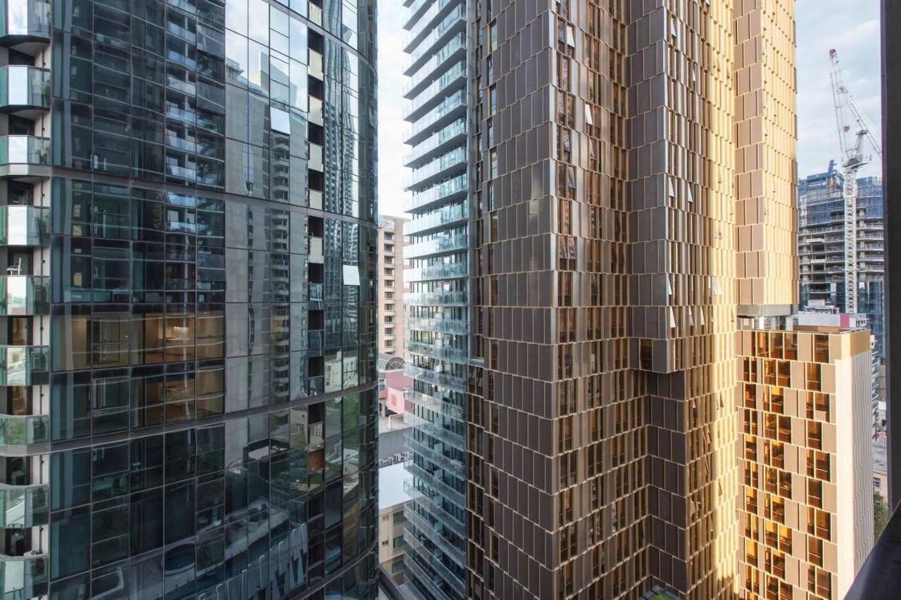 Central Sleek City Living Close To Everything Melbourne Luaran gambar